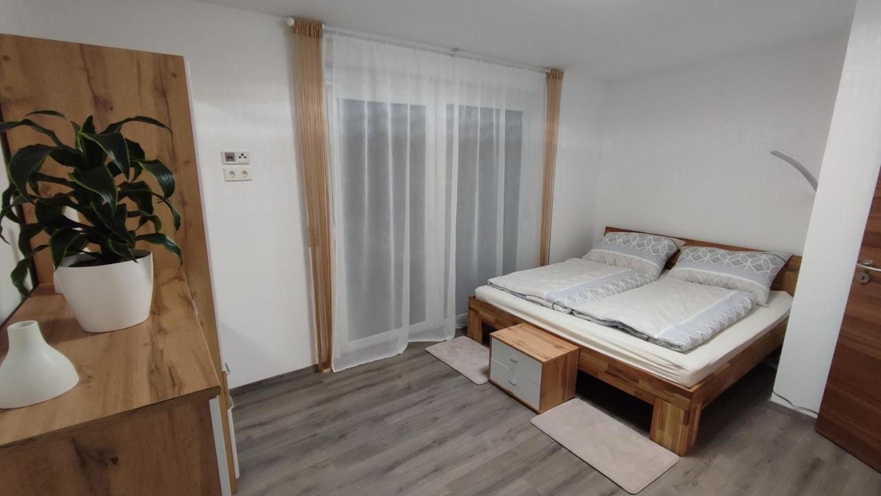 Panorama Apartmenthaus Vocklamarkt Екстериор снимка